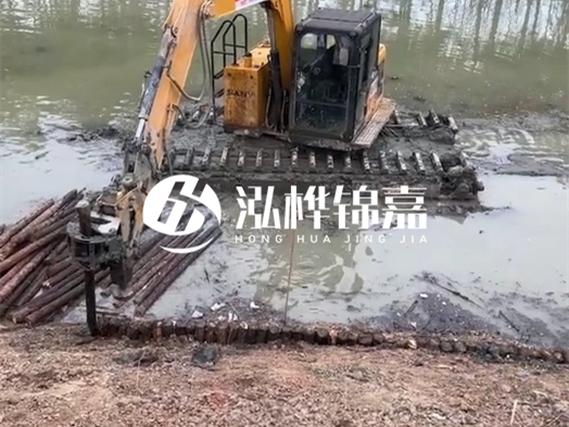 河道木材松木樁怎么選？河道工程用什么規格松木樁？
